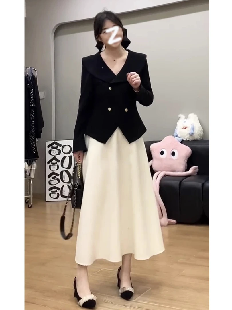 微胖mm法式高级感气质翻领衬衫女秋季大码显瘦遮肉喇叭袖复古上衣