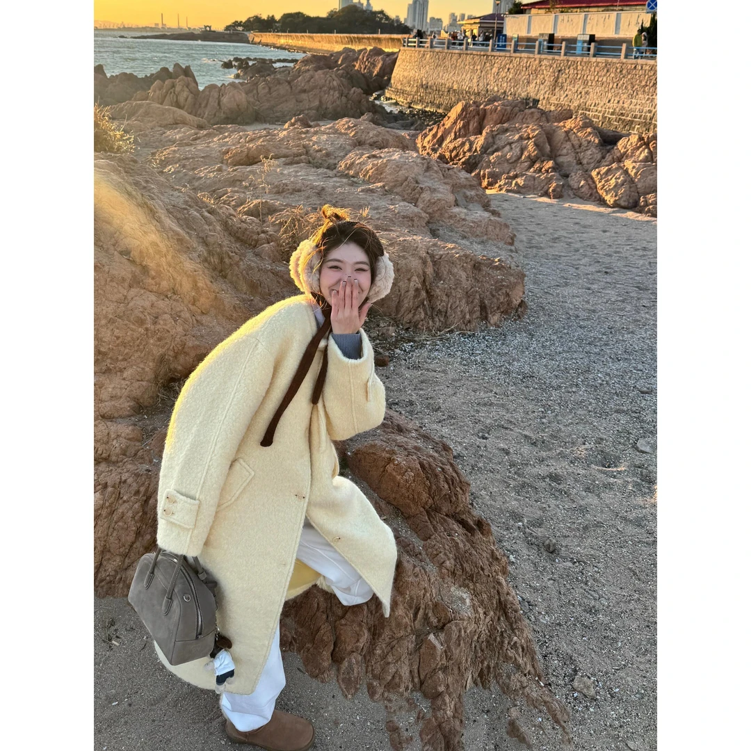 黄色呢子大衣女冬季高级感2024新款小个子中长款毛呢外套甜美可爱