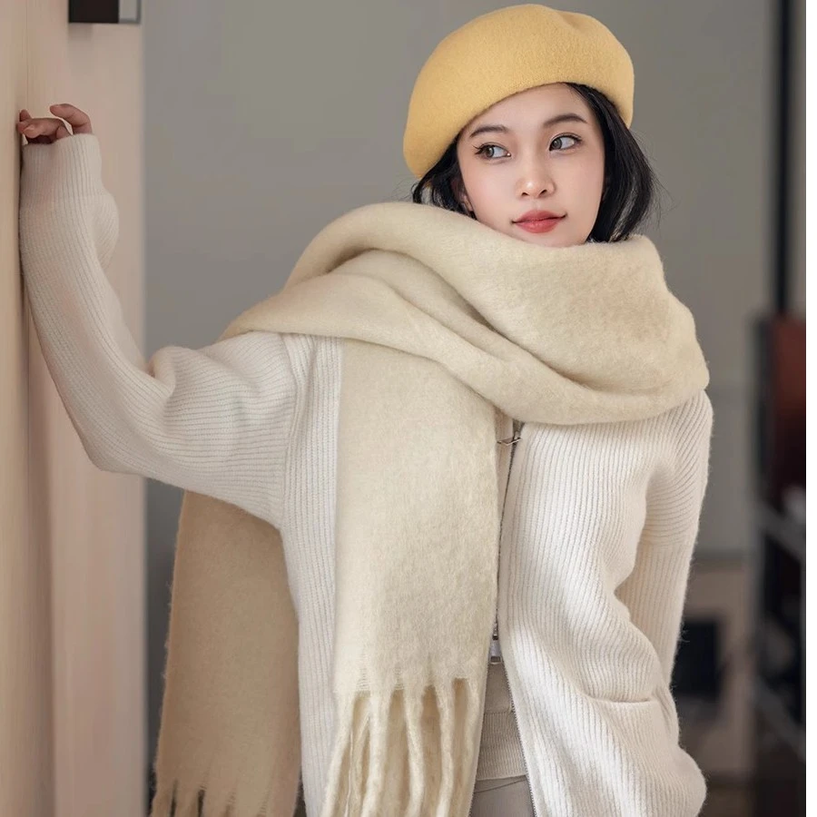 疯帽子 纯色时尚长款围巾女 秋冬保暖韩版流苏披肩 逛街围脖新款
