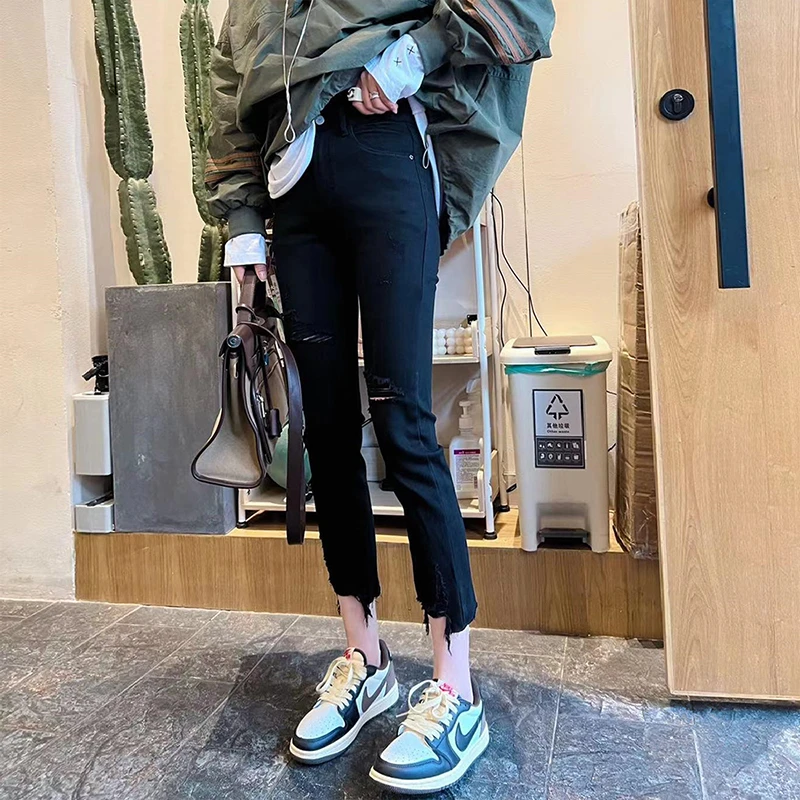 3285时尚休闲百搭黑色高腰弹力显瘦直筒破洞水洗牛仔裤7165