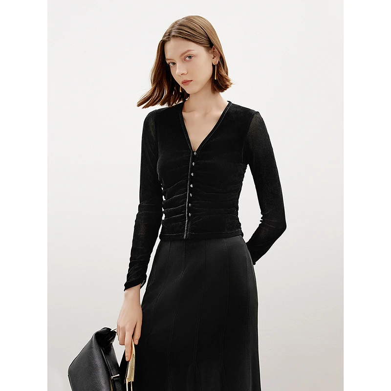 朗姿2024年冬季新款法式设计感v领褶皱丝绒衬衫上衣洋气内搭衬衣