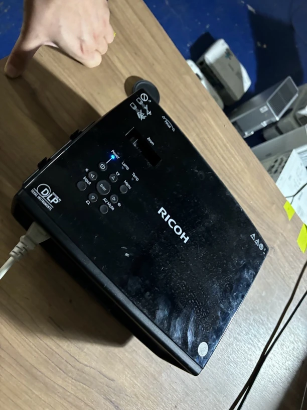 9新 Ricoh/理光 二手 理光 投影仪 运费自理