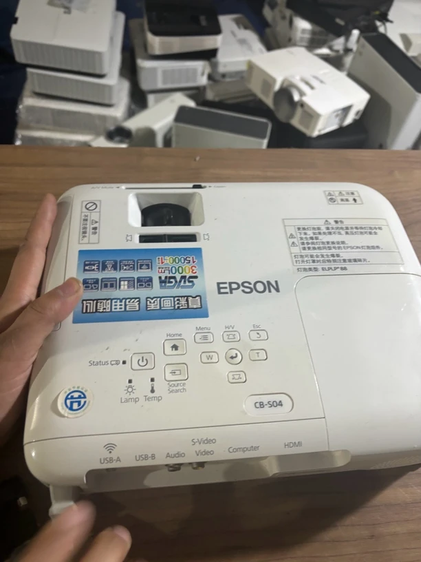 9新 Epson/爱普生 二手爱普生投影仪 运费自理