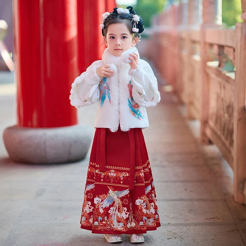 汉澜溪儿童汉服女童中国风拜年服冬季加绒保暖套装明制加绒马面裙