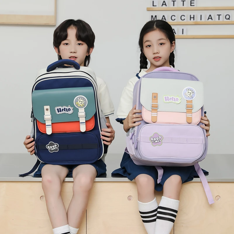 2024新款小学生书包男女孩三到六年级儿童轻便护脊减负双肩背包