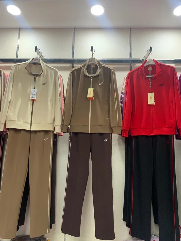 正品城德美运动休闲套装春秋女款加大码中老年妈妈装两件套宽松版