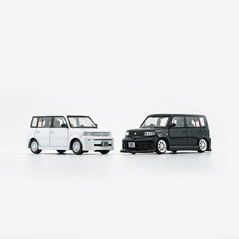 BM 1:64 丰田 Toyota 2000 后盖可开 仿真合金汽车模型 带配件