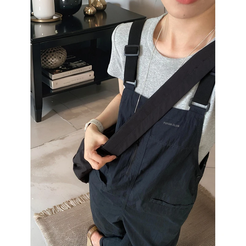 卡盛黑色工装背带裤女2026夏季新款复古小个子显瘦休闲直筒阔腿裤