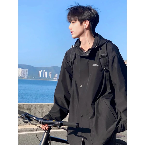 卡盛冲锋衣款外套男春秋美式潮牌防风防水爬山户外三合一情侣夹克