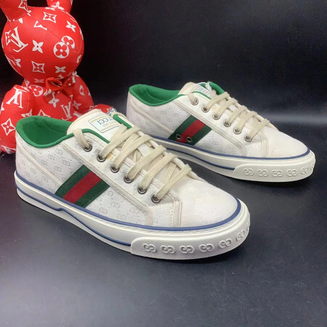 【AO折扣】GUCCI/古驰 38欧码男士白色暗纹印花1977休闲板鞋gl240