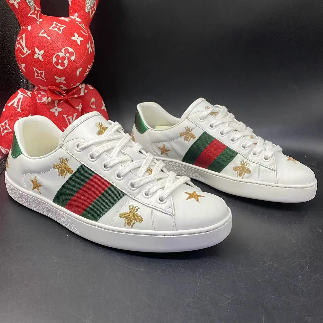 【AO福利】GUCCI/古驰 40欧码  男士时尚烫金蜜蜂休闲板鞋ao334
