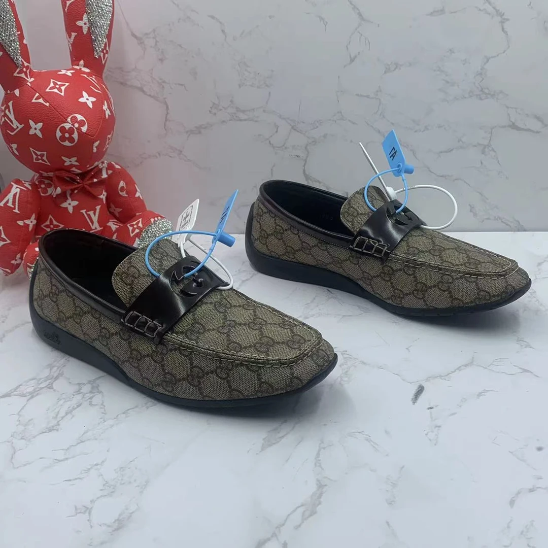 【二奢特惠】古驰/GUCCI 40/42码 男士时尚棕色老花舒适低帮乐福鞋