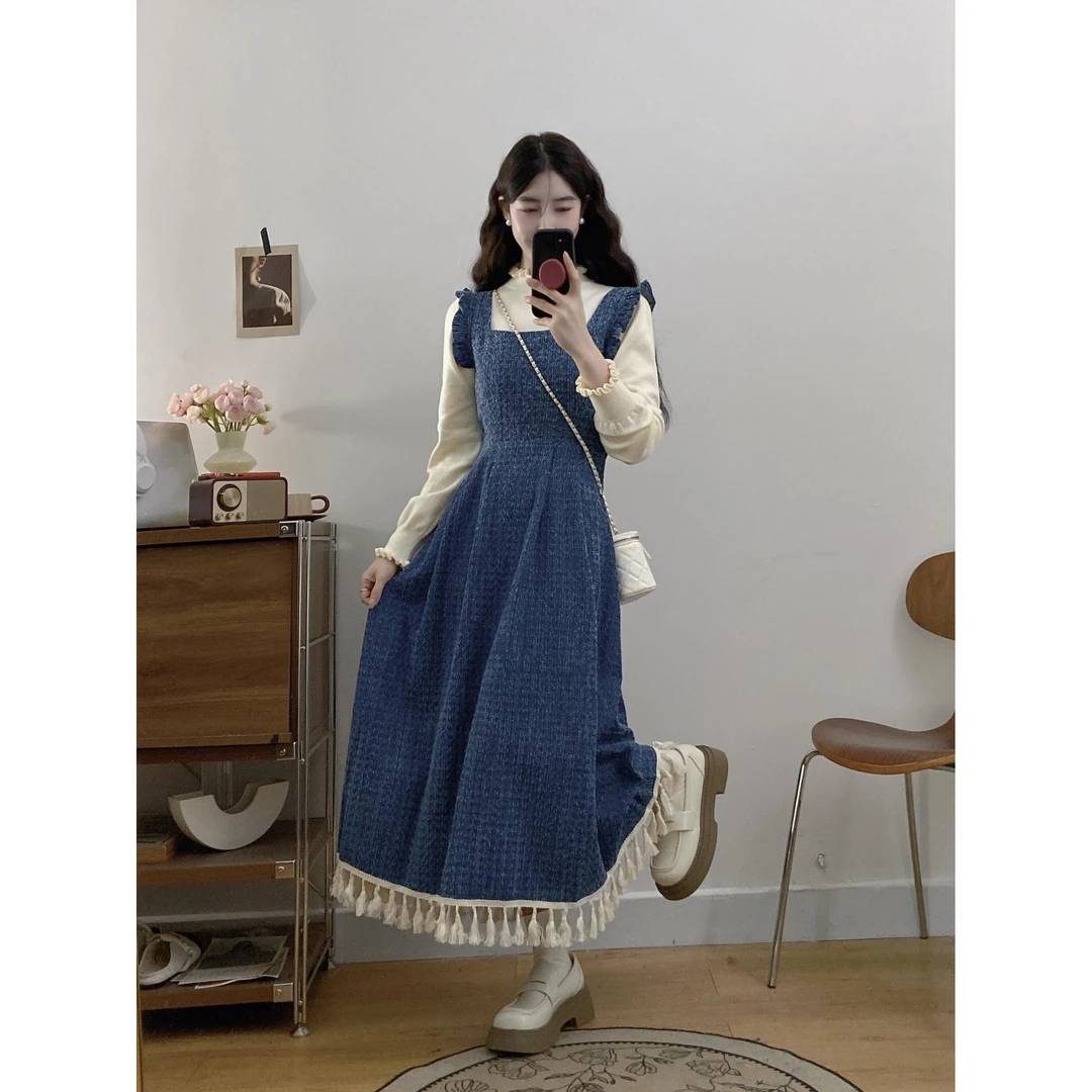 大码秋冬季流苏拼接背带连衣裙牛仔蓝色长裙+毛衣打底衫