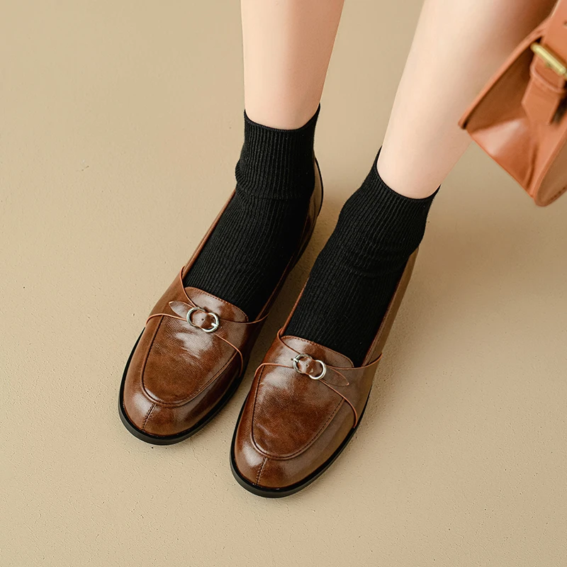 【跟高2.5cm】2024夏季新款百搭休闲气质低跟粗跟全真皮中口单鞋