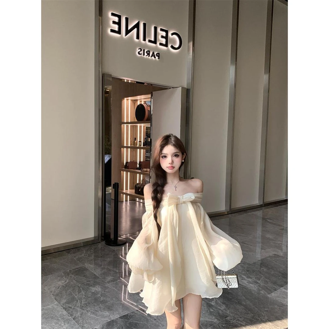 名媛高级感甜美蝴蝶结雪纺连衣裙女一字肩宽松显瘦小个子抹胸短裙