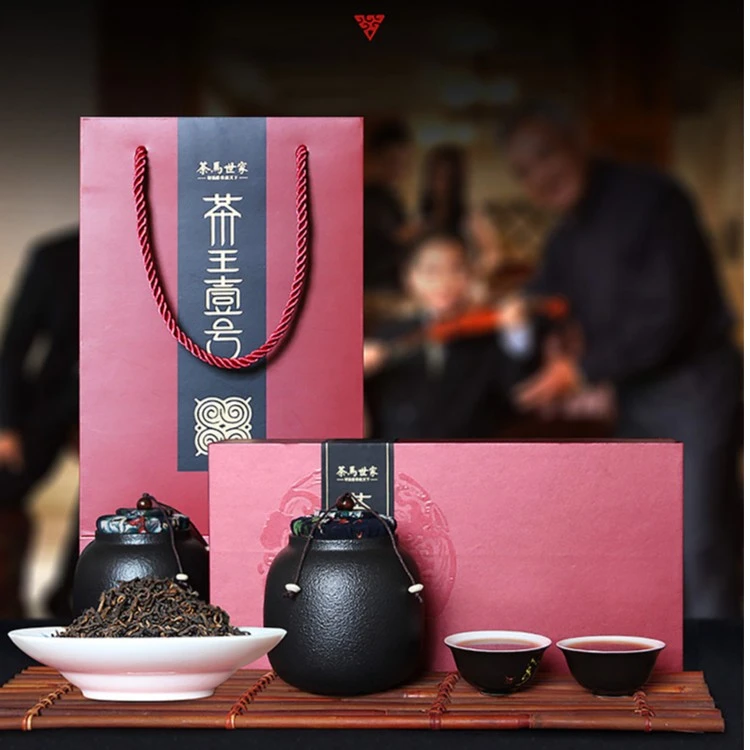 茶马世家茶王一号宫廷普洱茶熟茶叶17年陈正宗金奖普洱茶200g/盒