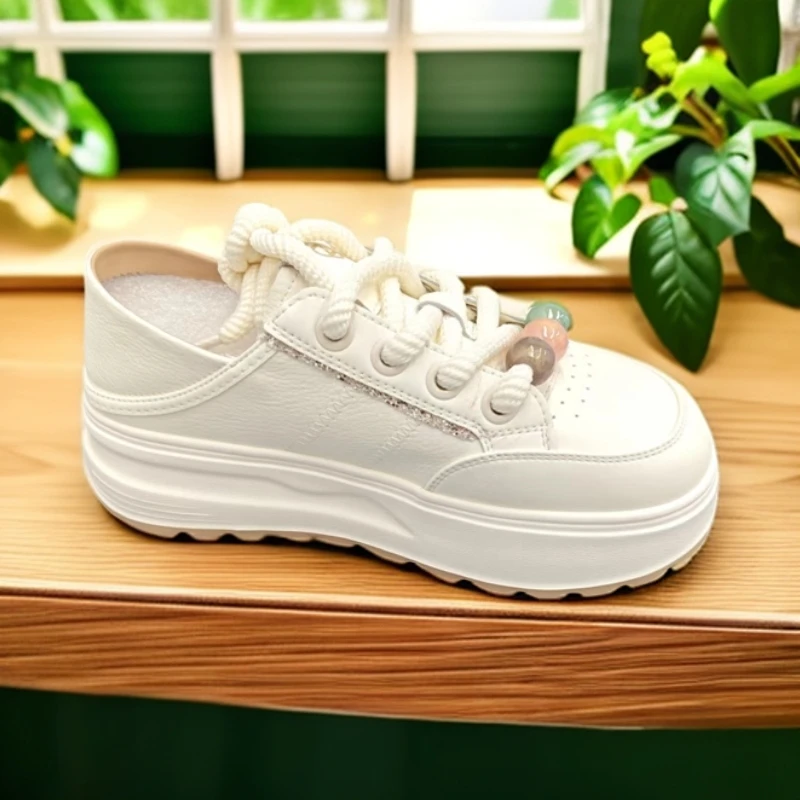 2024新款运动女鞋时尚百搭休闲鞋真皮板鞋超轻小白鞋9020