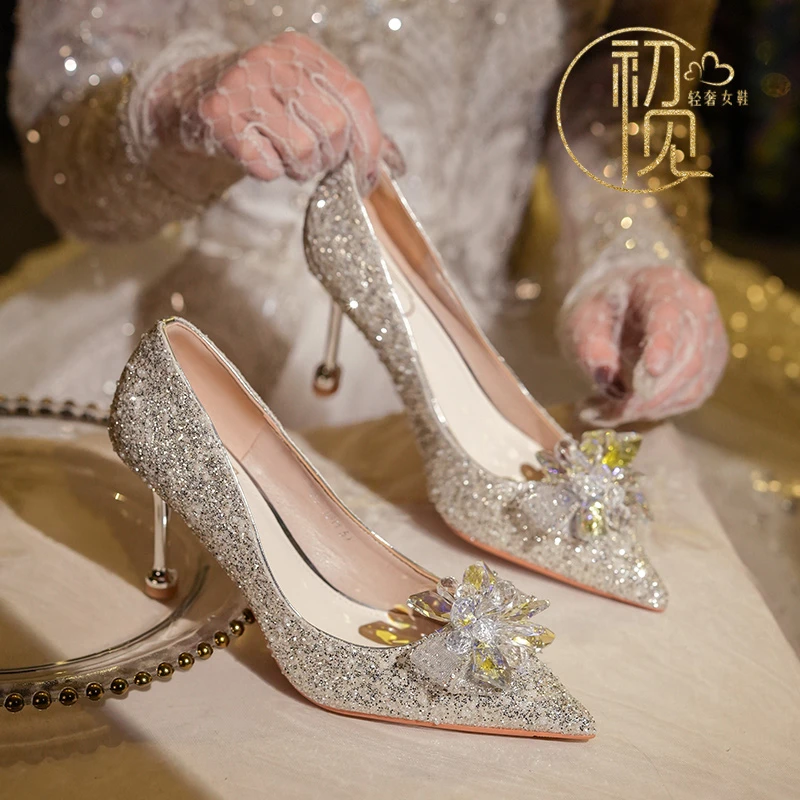 【搭配主纱首推】在逃公主水晶鞋~婚鞋女主婚纱新娘鞋亮片高跟鞋