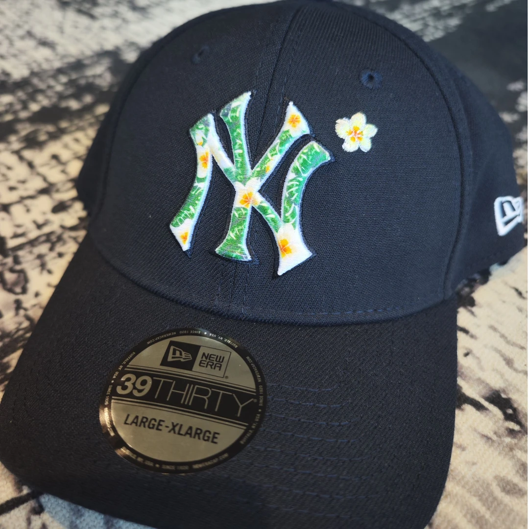 【山哥AL】纽亦华 NEW ERA 黑色小雏菊 弯檐帽 12877356