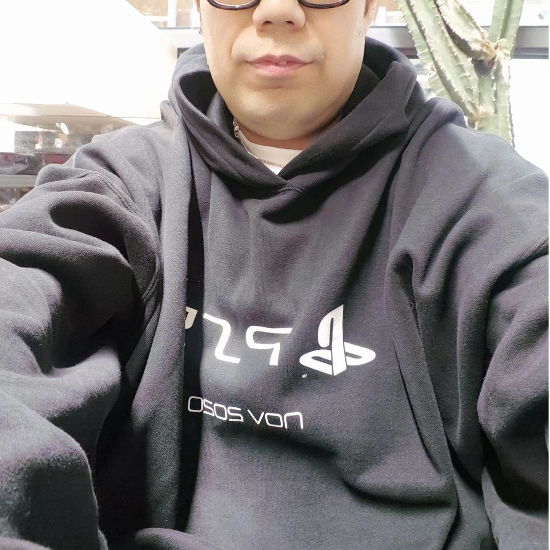 【山哥04】巴黎世家 黑色连帽卫衣 M号