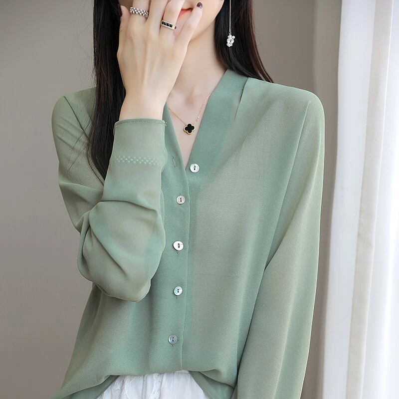 乔其纱夏季防晒衫女士v领长袖轻奢高端气质夏季开衫薄款小外搭