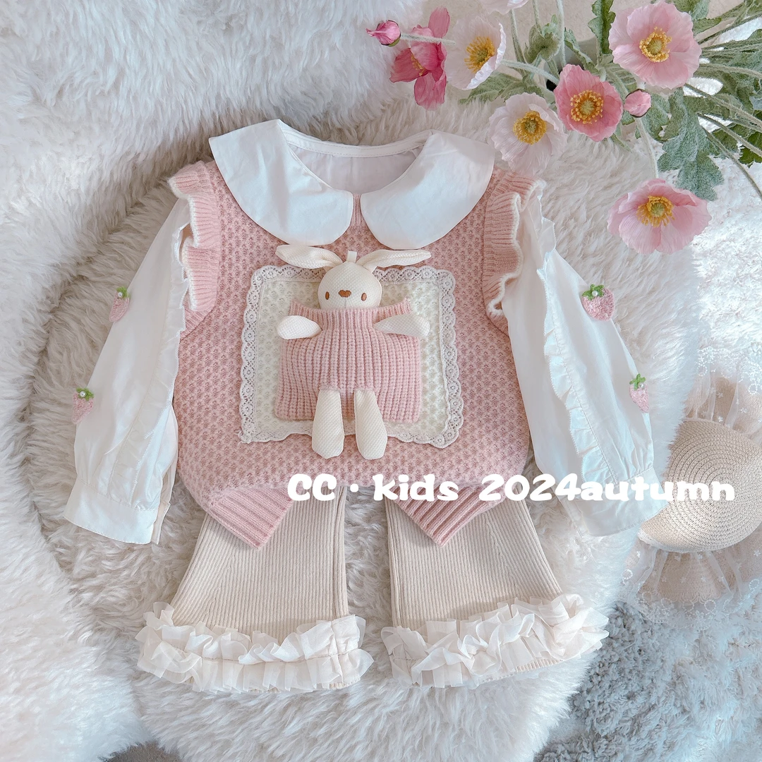 儿童装女童秋季可爱玩偶背心+娃娃领衬衫+甜美花边裤套装24907