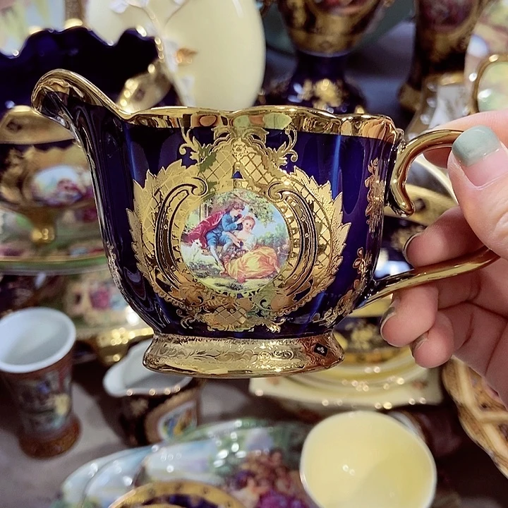 陶瓷瑕疵明显……………………………