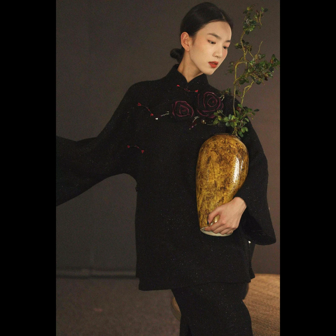 【黑· 巍峨】XM24秋冬轻奢重工法绣气质长袖新中式优雅立领女士外套