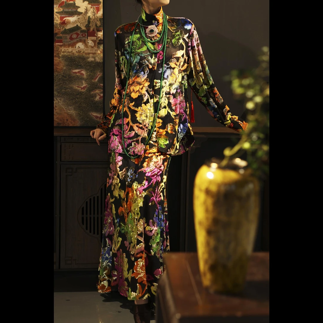 XM-24轻奢新款女神衬衫丝绒烧花金线时尚大气奢华感高端女士衬衫