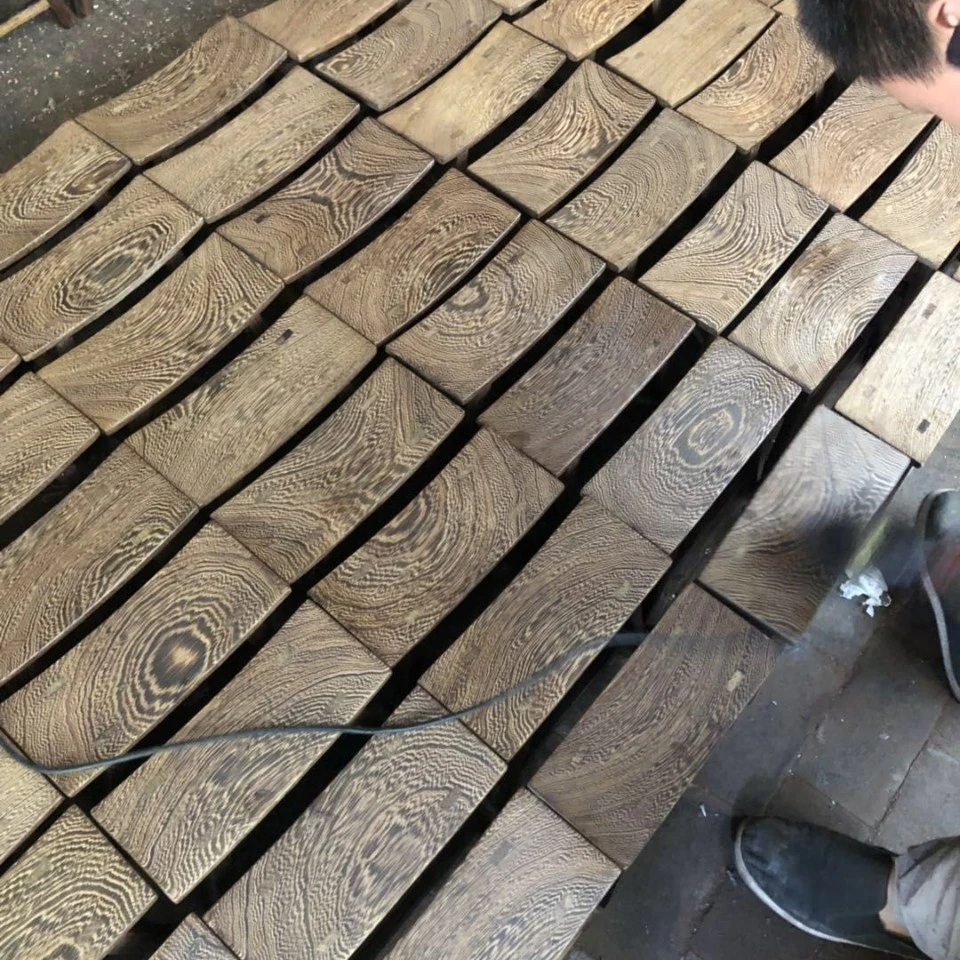 鸡翅木平板独板凳子
