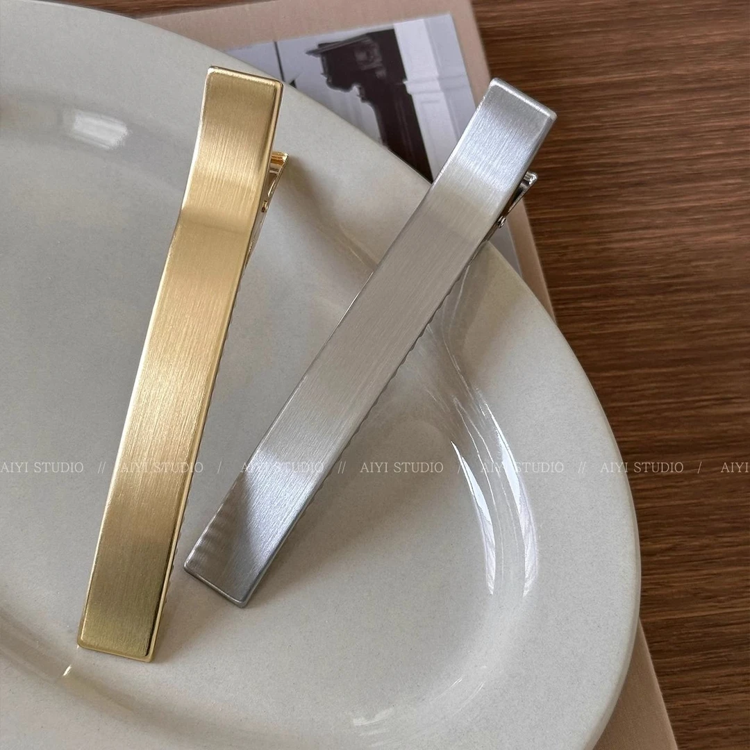 韩系简约一字抓夹女高级感2024新款鸭嘴夹子大号发夹时尚发卡头饰