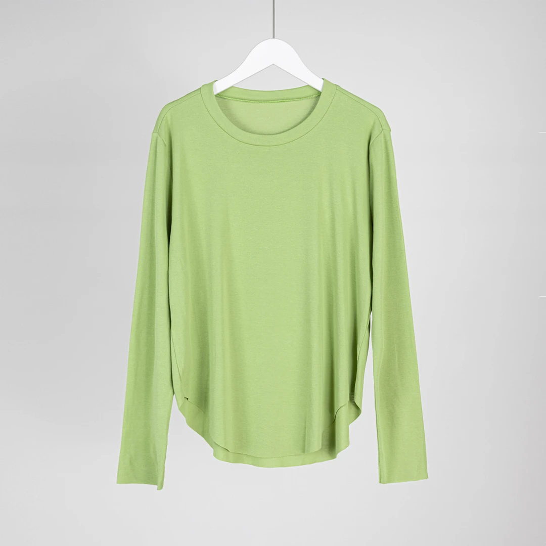 （几里与麻）休闲百搭气质纯色打底T恤 衣长63 胸围106 074113