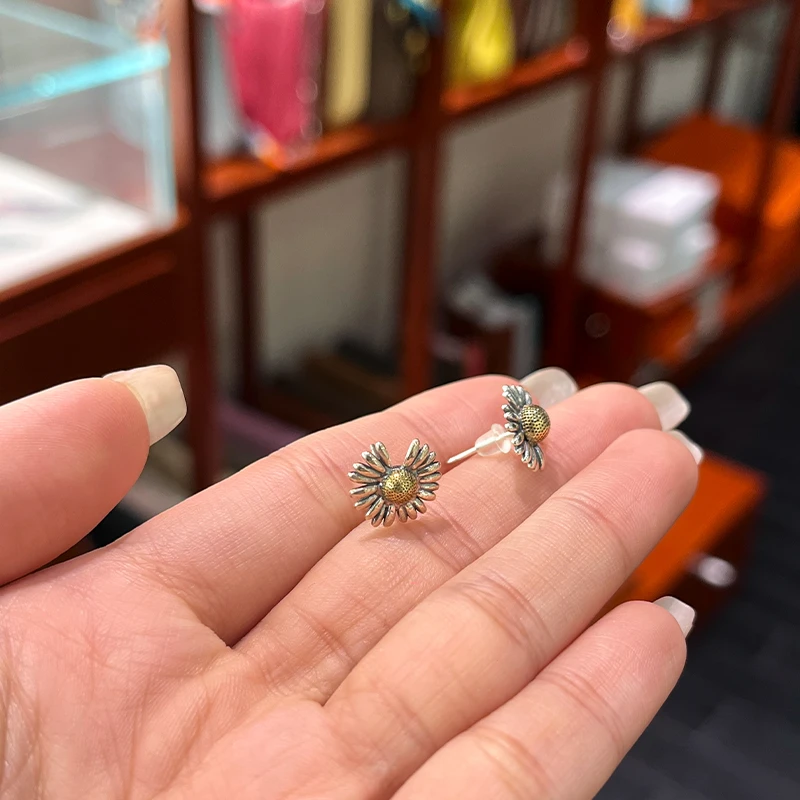 小雏菊耳钉