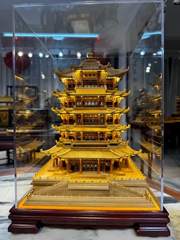 金丝楠木黄鹤楼40 30 30摆件手工古法榫卯结构