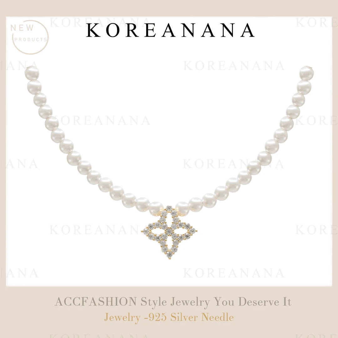 铜合金仿珍珠项链 镀K金 轻奢小众镶锆四叶花吊坠珠珠项链E139