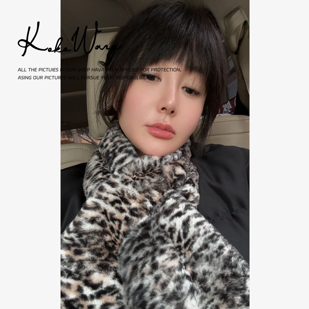 KOKO WANG红人上新秋冬轻奢高级保暖围巾540684I28S41