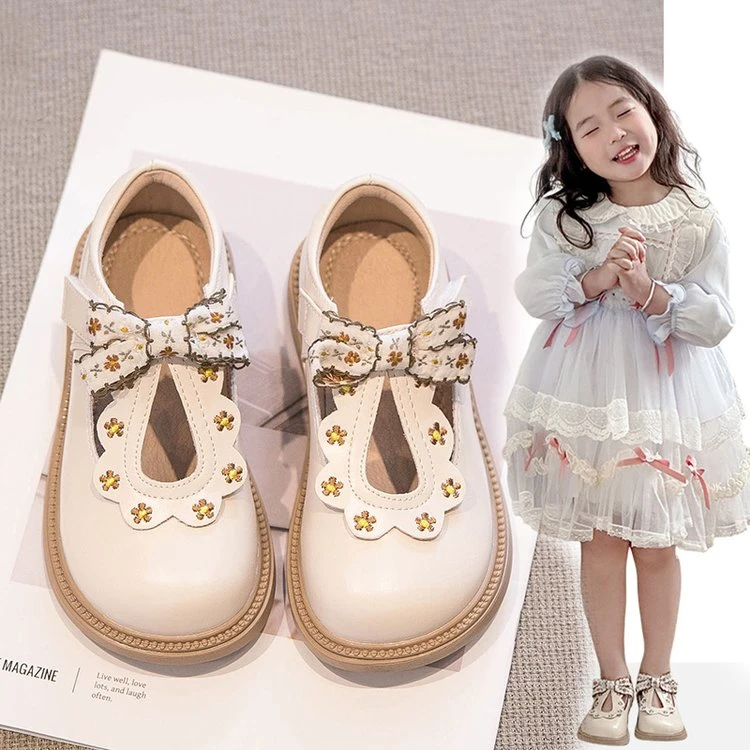 女童鞋子儿童公主小皮鞋2024春秋新款百搭小女孩演出软底豆豆单鞋
