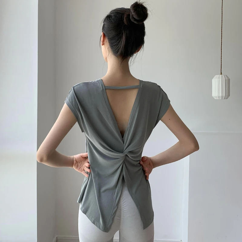 夏季新款速干透气修身显瘦性感美背开叉薄款时尚运动健身瑜伽上衣