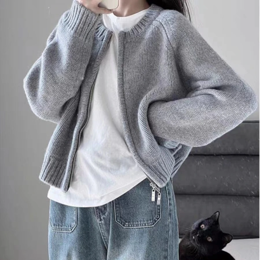 欧站毛衣外套女装早春2023年新款宽松厚拉链开衫长袖针织上衣