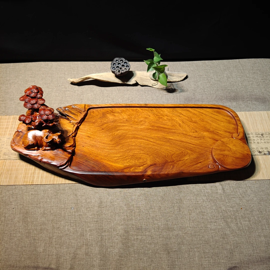 缅甸花梨实木茶盘手工雕刻迎客松卧牛款整块实木个性款,尺寸80*33
