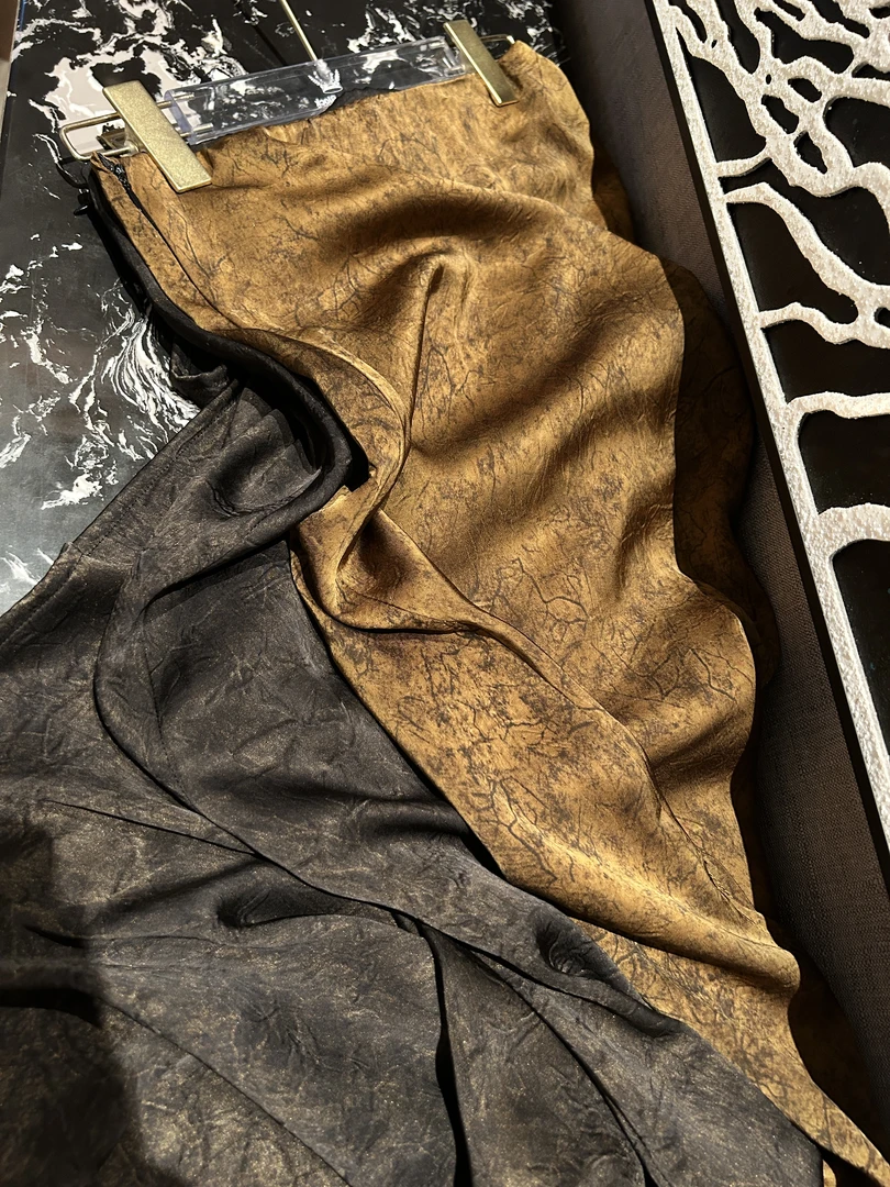 新中式时尚百搭气质轻奢复古法式显瘦半身裙收腰秋季半身裙修身