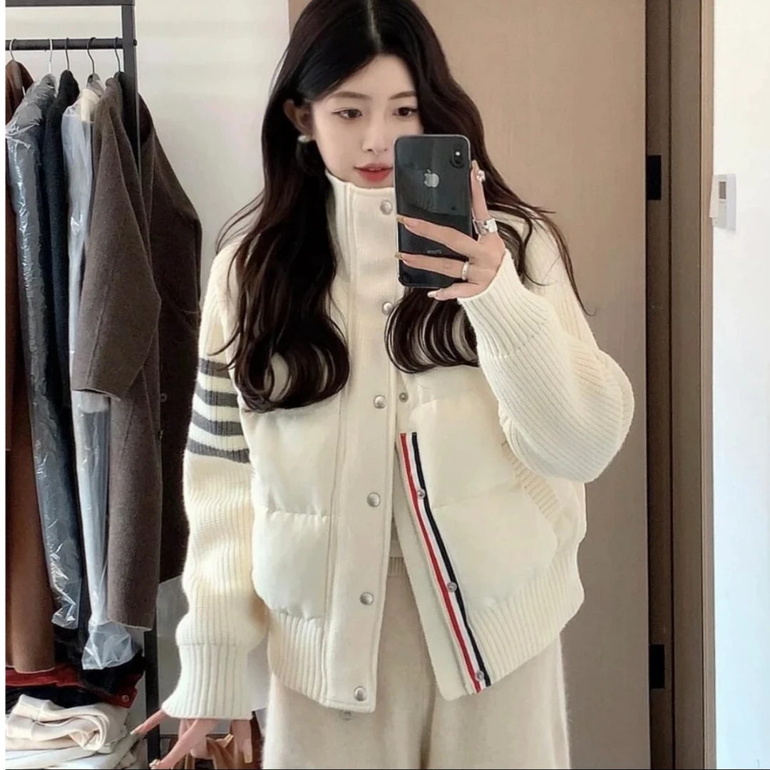 2024【秋冬新品】韩系短款白鸭绒棉服假两件冬季针织拼接设计感外套