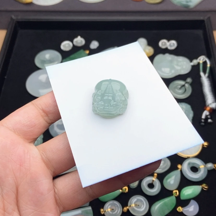 【闪购商品】翡翠颈饰未镶嵌国****猫