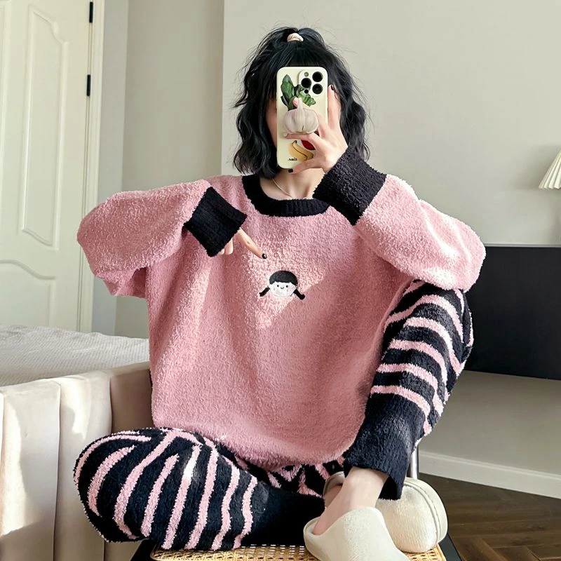 维多利亚睡衣女秋冬季半边绒加绒加厚保暖新款可外穿珊瑚绒家居服