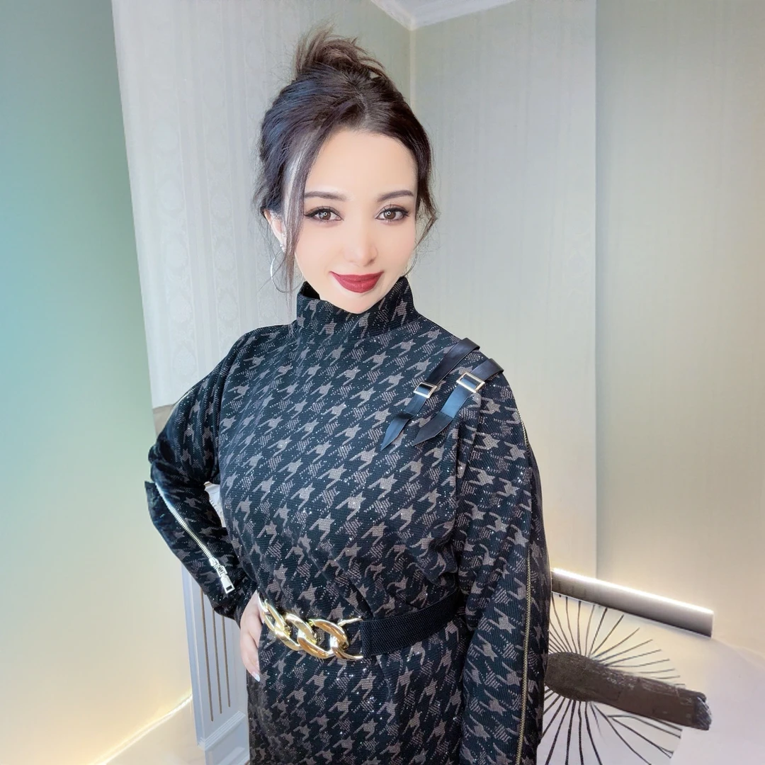 网红时尚气质香风连衣裙新款2024秋冬两件套发货天内爆款