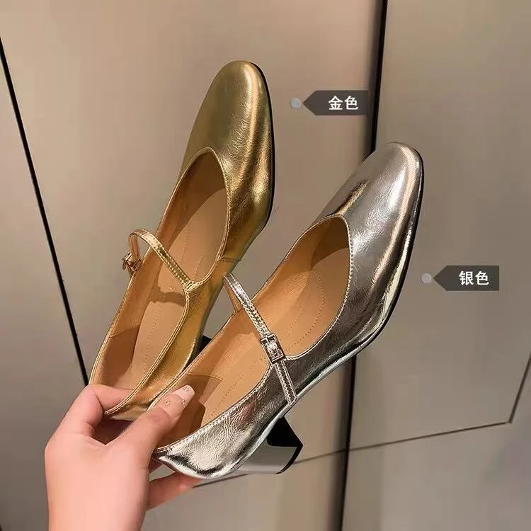 琪姐力推气质百搭单鞋 如偶遇有微瑕  介意慎拍 NO备注NO发货