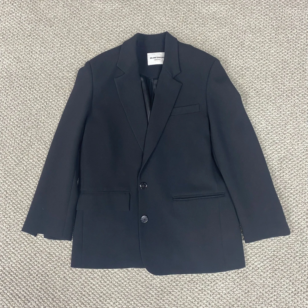 韩版小西装上衣时尚休闲西服黑色显瘦宽松商务（HW33529）