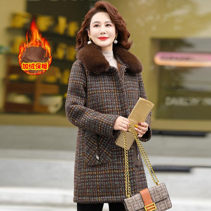 2024新款妈妈秋冬装洋气水貂绒外套毛呢大衣中老年女加厚保暖棉衣