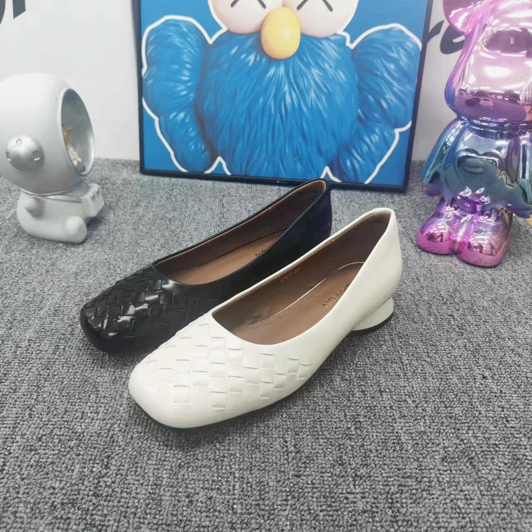 2024新款浅口懒人鞋女编织复古一脚蹬真皮单鞋女鞋 6901