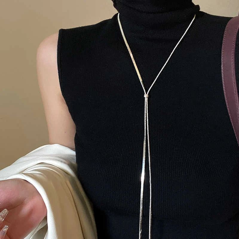 超长款可抽拉挂脖项链女秋冬小众高级感蛇骨链2024新款毛衣链配饰
